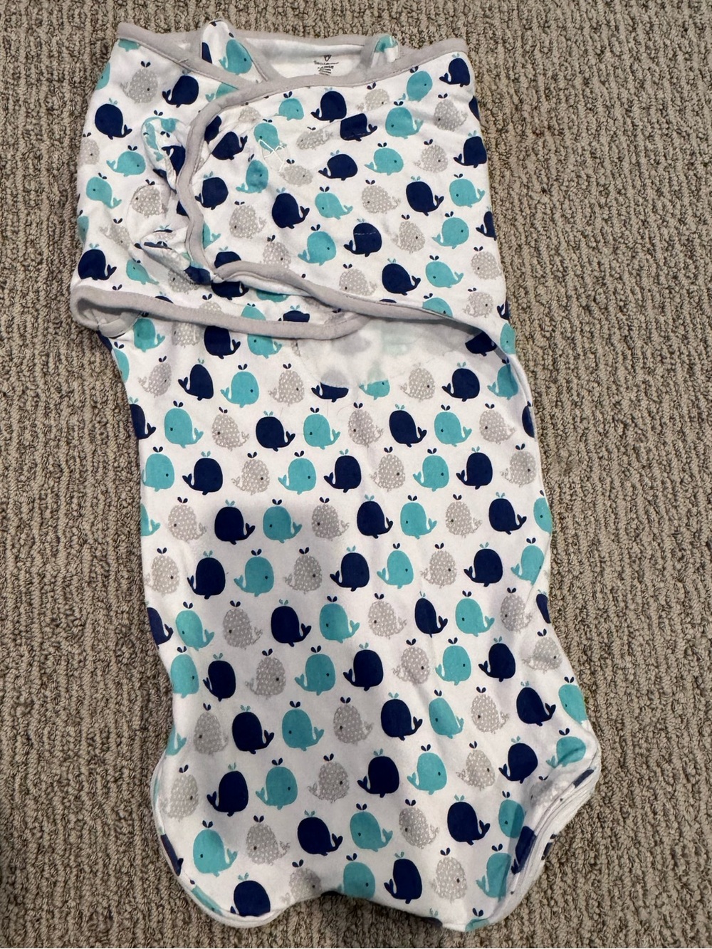 ☀️SwaddleMe White Sleep Sack with Navy, Teal, and Gray Whale Print